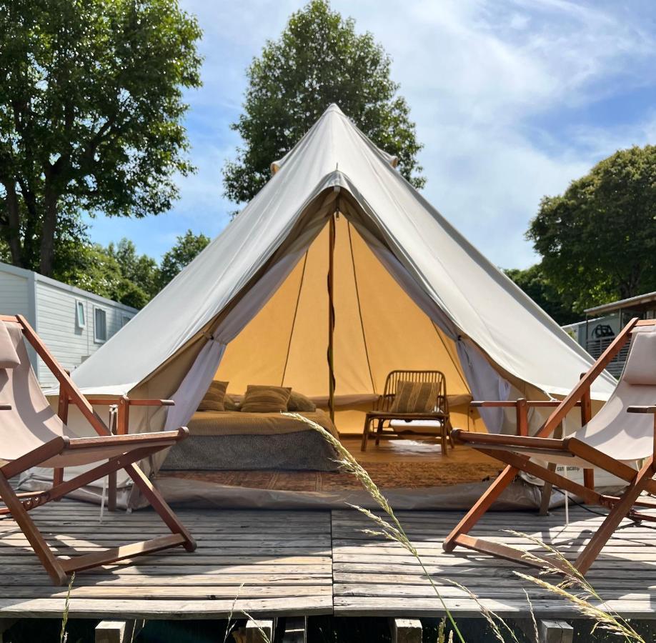 Aparra Auberge Hendaye Eksteriør bilde